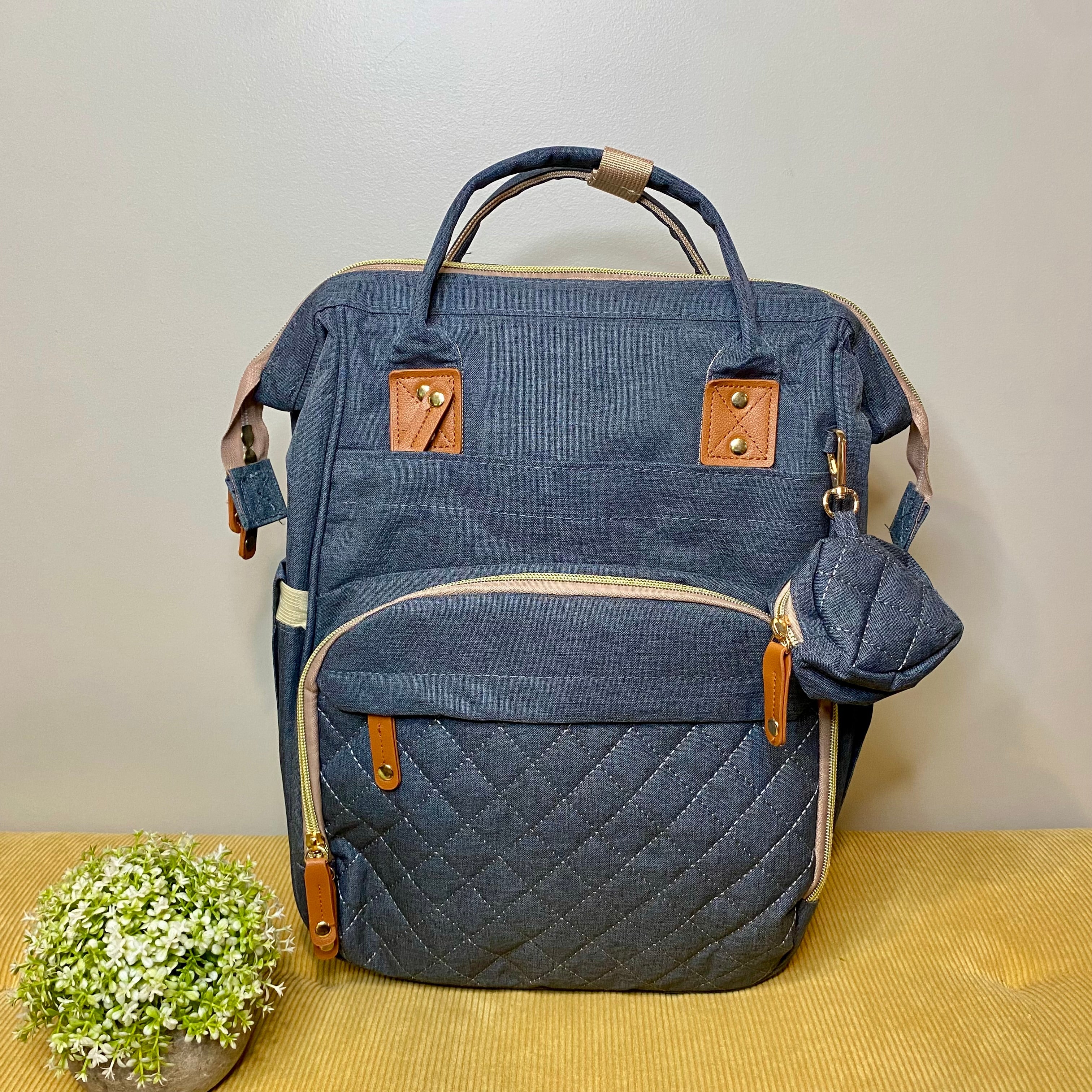 Emily Travel Bag - Quilted Solids